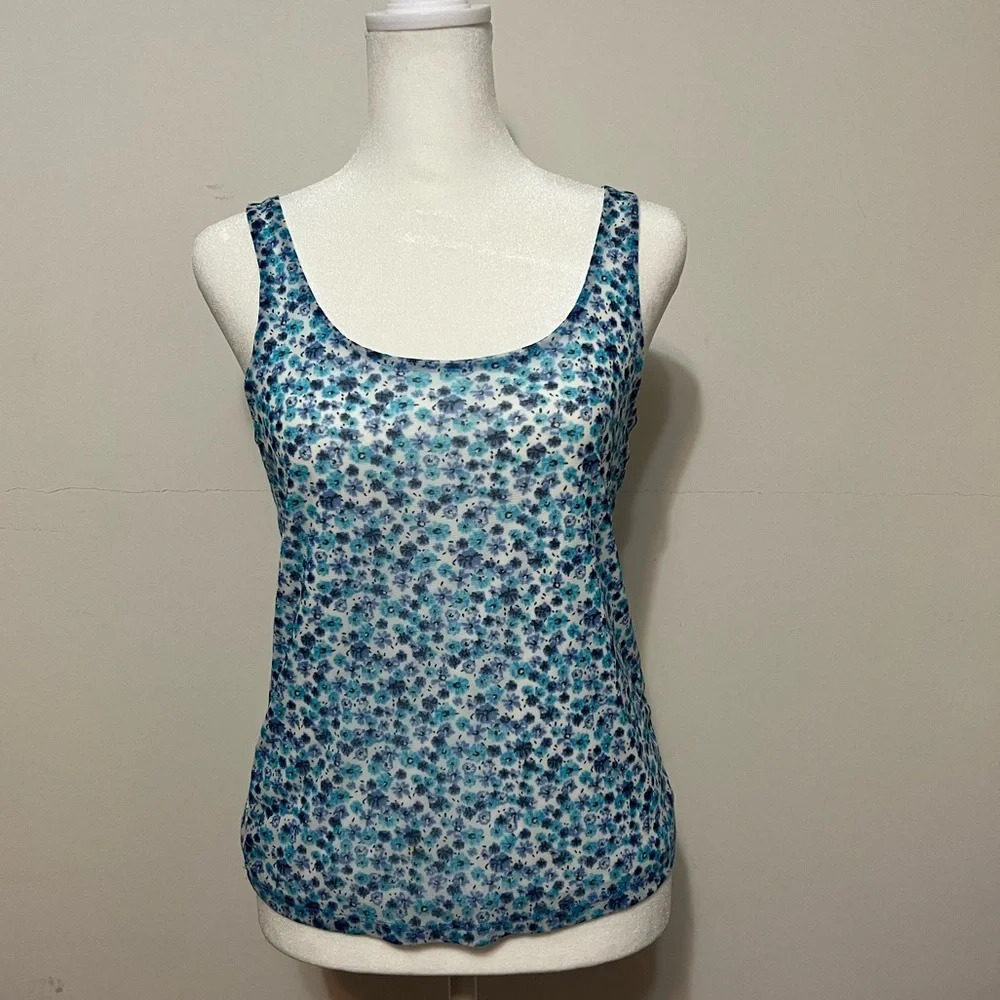 New York and Company Y2K  2pc sheer floral top/blouse. B2 - Picture 4 of 11